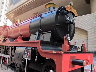 2 July 2011 日記 – 霍格華茲列車 & 紙箱戰機/閃電GO&nbsp;TCG