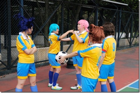 閃電11人 Go 私影@青康路遊樂場