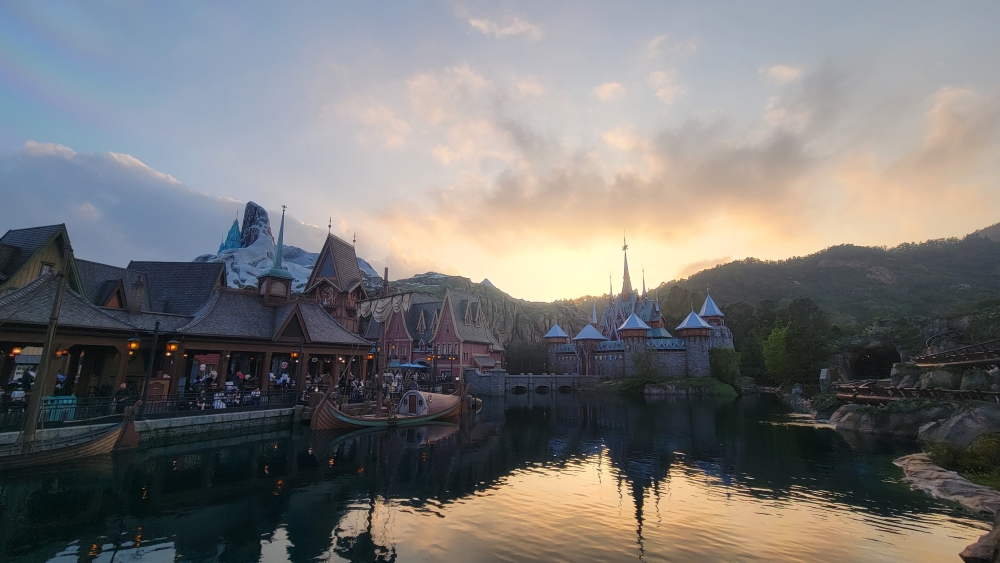 久違的香港迪士尼樂園 – The World of&nbsp;Frozen